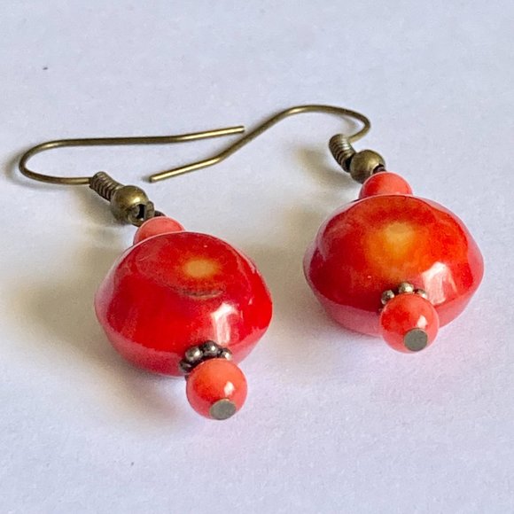 Vintage Art Glass Bead Earrings Coral Red Orange Hand Made Bronze Plated - Picture 8 of 16